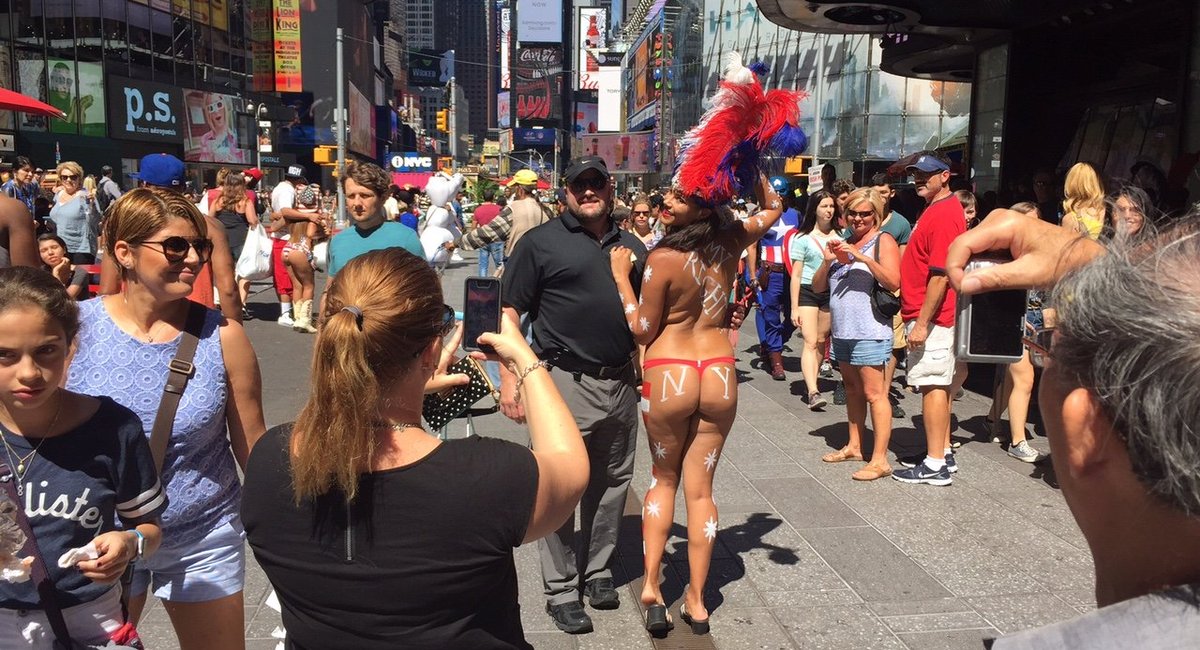 Topless Painted Women Get Times Square Welcome From Tourists, NY State  Police - Gothamist